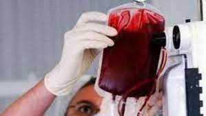 Al paziente viene trasfusa una sacca di sangue infetto? Il direttore del centro trasfusionale dell’ospedale risponde di commercio o somministrazione di medicinali guasti.
